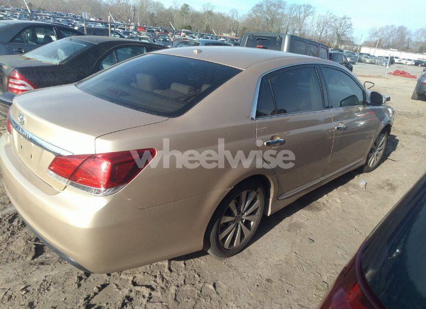 Photo 4 of 2011 Toyota Avalon LIMITED (VIN 4T1BK3DB4BU389880)