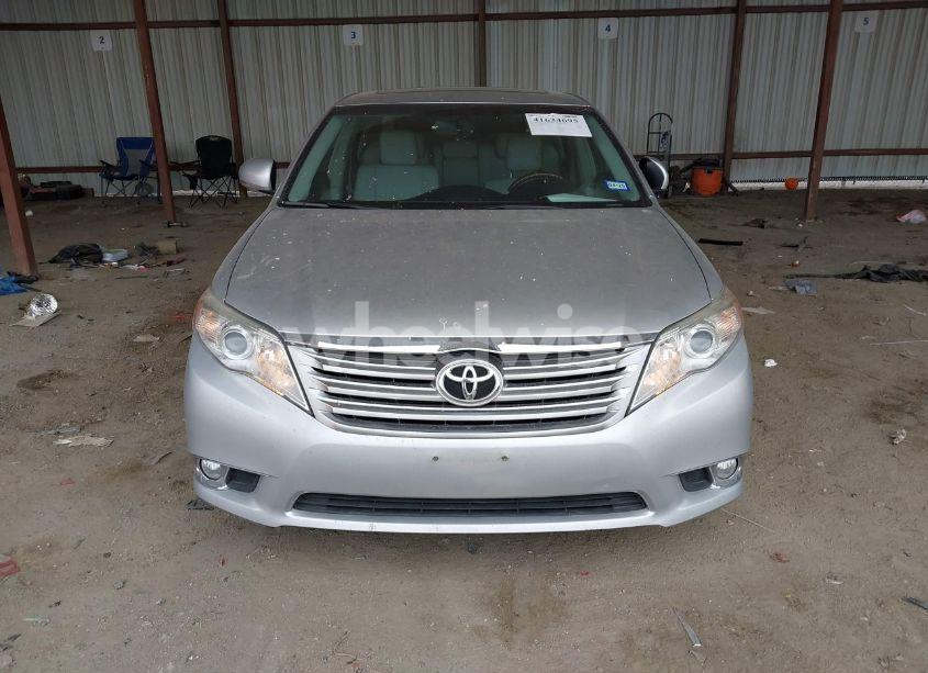 Photo 12 of 2011 Toyota Avalon LIMITED (VIN 4T1BK3DB4BU431738)