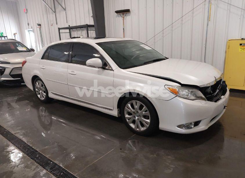 2011 Toyota Avalon (VIN 4T1BK3DB4BU434882) main photo