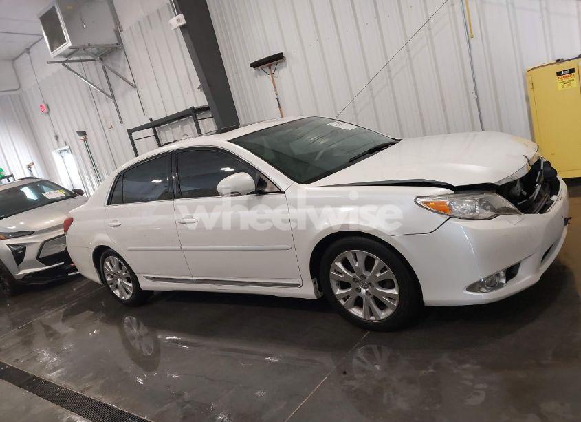 Photo 13 of 2011 Toyota Avalon (VIN 4T1BK3DB4BU434882)