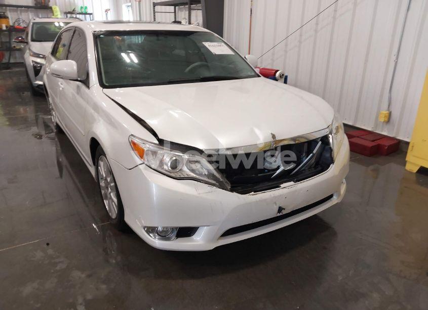 Photo 6 of 2011 Toyota Avalon (VIN 4T1BK3DB4BU434882)