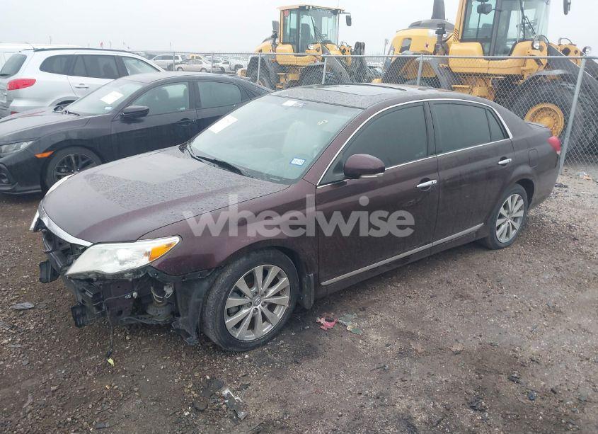 Photo 2 of 2012 Toyota Avalon LIMITED (VIN 4T1BK3DB4CU440828)