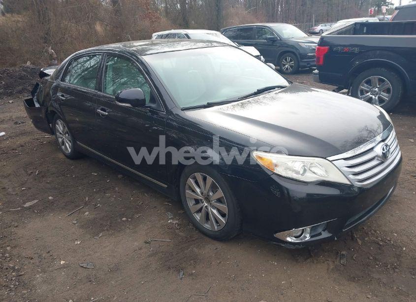 2012 Toyota Avalon LIMITED (VIN 4T1BK3DB4CU441381) main photo