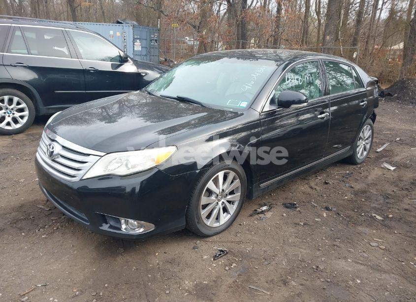 Photo 2 of 2012 Toyota Avalon LIMITED (VIN 4T1BK3DB4CU441381)
