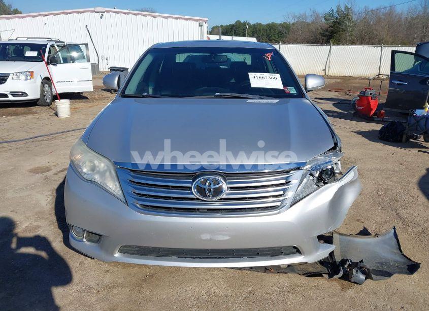 Photo 12 of 2012 Toyota Avalon (VIN 4T1BK3DB4CU451330)