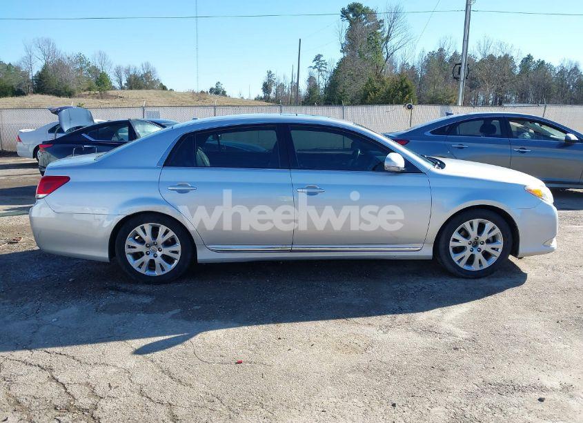 Photo 13 of 2012 Toyota Avalon (VIN 4T1BK3DB4CU451330)