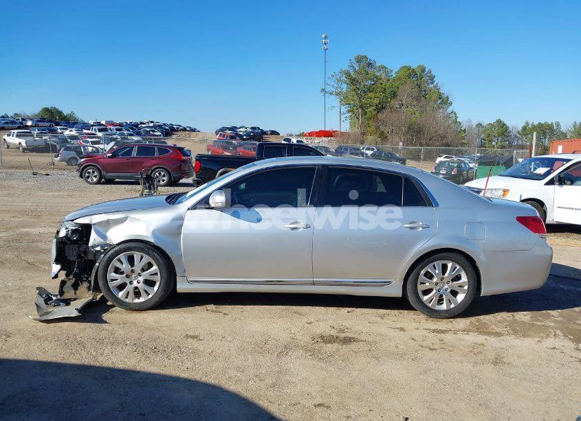 Photo 14 of 2012 Toyota Avalon (VIN 4T1BK3DB4CU451330)