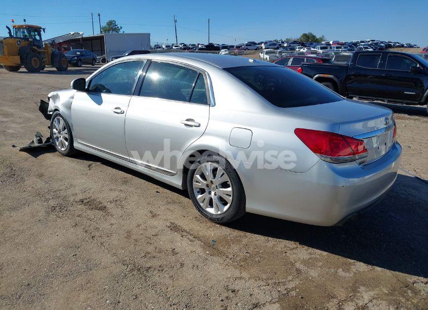Photo 3 of 2012 Toyota Avalon (VIN 4T1BK3DB4CU451330)