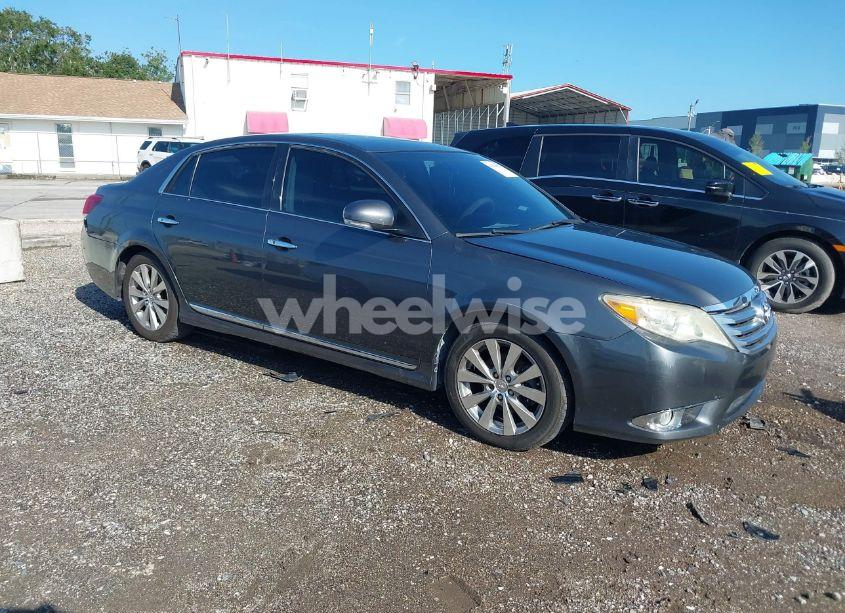 2011 Toyota Avalon LIMITED (VIN 4T1BK3DB5BU371257) main photo