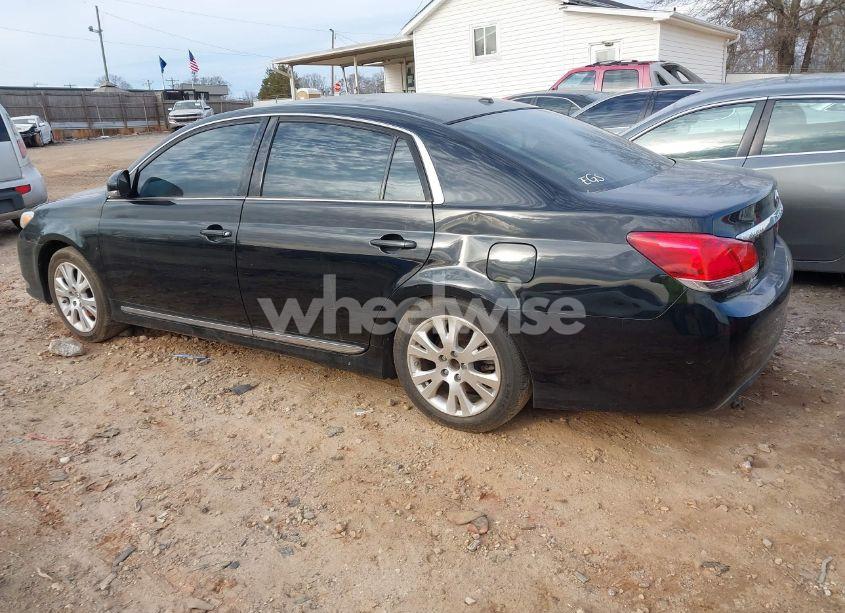Photo 3 of 2011 Toyota Avalon (VIN 4T1BK3DB5BU375664)