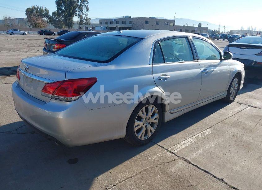 Photo 4 of 2011 Toyota Avalon (VIN 4T1BK3DB5BU385143)