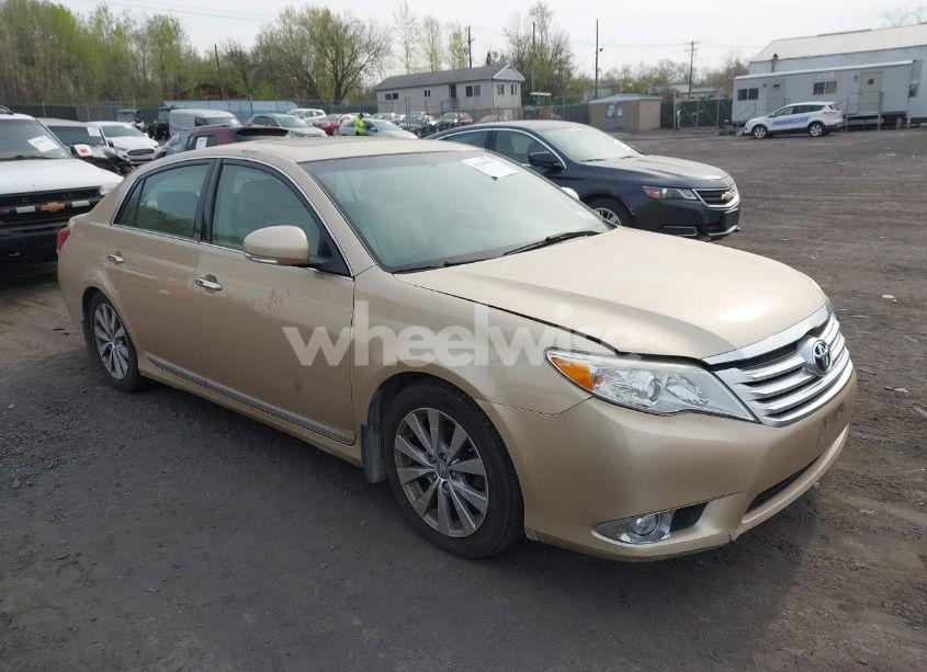 2011 Toyota Avalon LIMITED (VIN 4T1BK3DB5BU414687) main photo
