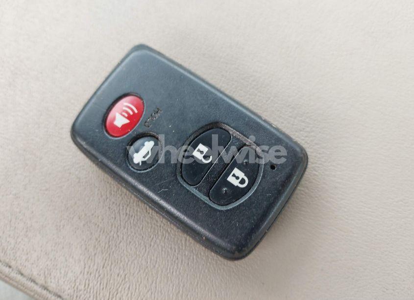 Photo 11 of 2011 Toyota Avalon LIMITED (VIN 4T1BK3DB5BU414687)