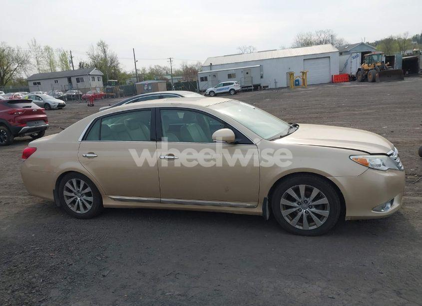 Photo 13 of 2011 Toyota Avalon LIMITED (VIN 4T1BK3DB5BU414687)