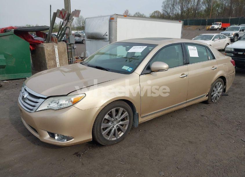Photo 2 of 2011 Toyota Avalon LIMITED (VIN 4T1BK3DB5BU414687)
