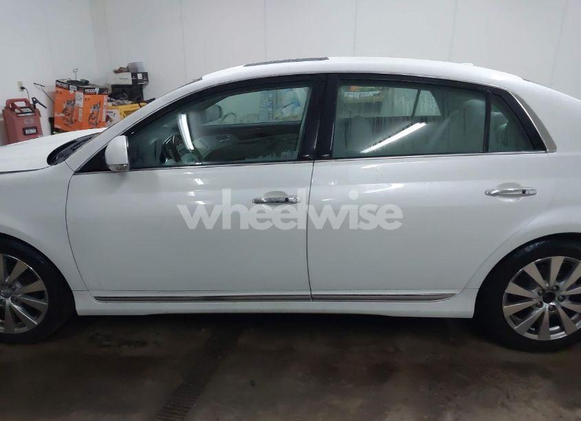 Photo 15 of 2011 Toyota Avalon LIMITED (VIN 4T1BK3DB5BU440108)