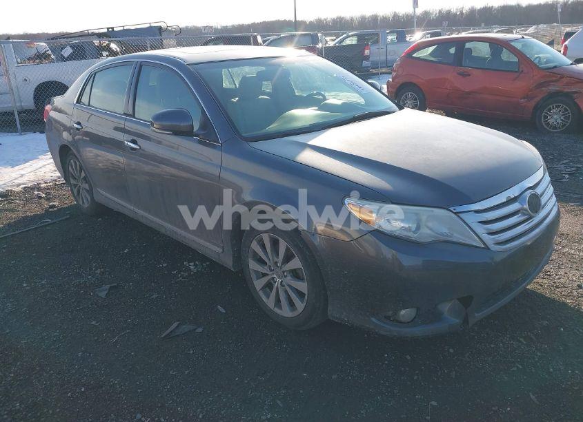 2012 Toyota Avalon LIMITED (VIN 4T1BK3DB5CU471635) main photo