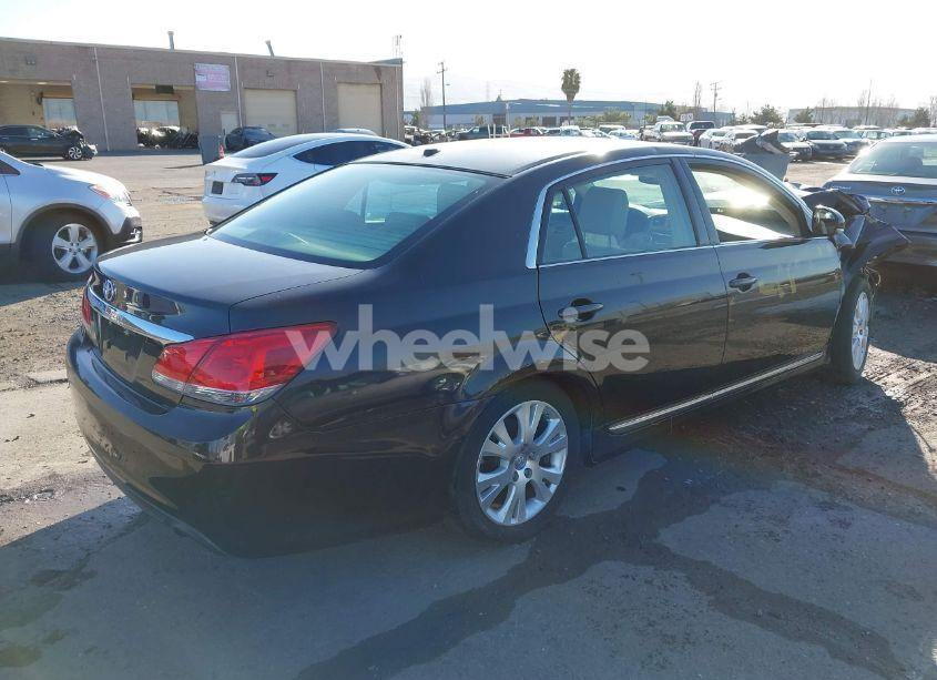 Photo 4 of 2011 Toyota Avalon (VIN 4T1BK3DB6BU403682)