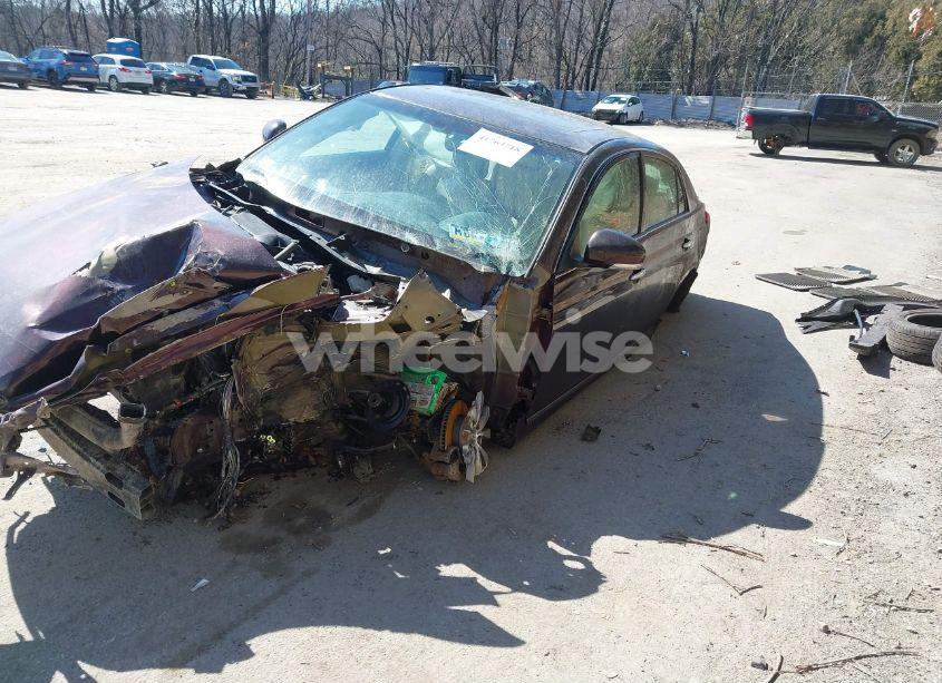 Photo 2 of 2011 Toyota Avalon LIMITED (VIN 4T1BK3DB6BU407148)
