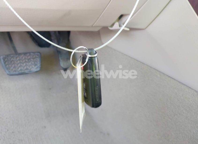 Photo 11 of 2011 Toyota Avalon LIMITED (VIN 4T1BK3DB6BU416173)