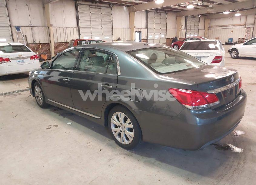 Photo 3 of 2011 Toyota Avalon (VIN 4T1BK3DB6BU432597)