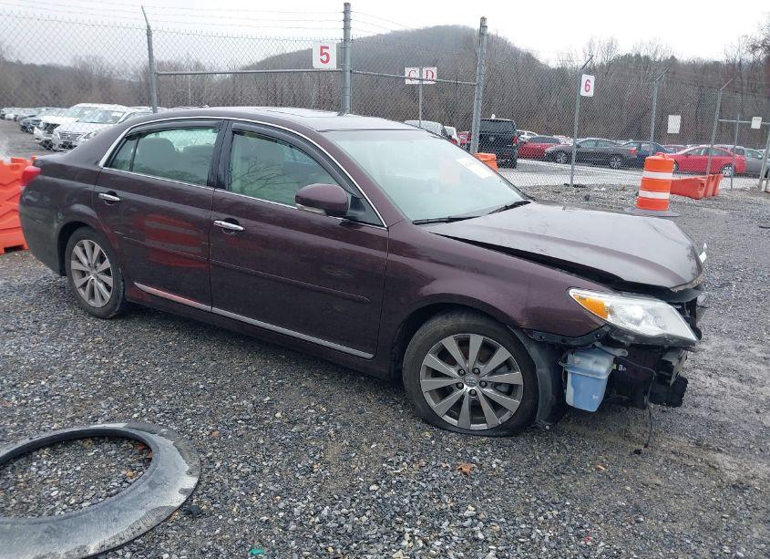 2012 Toyota Avalon LIMITED (VIN 4T1BK3DB6CU441785) main photo