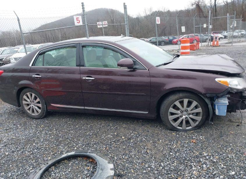 Photo 13 of 2012 Toyota Avalon LIMITED (VIN 4T1BK3DB6CU441785)