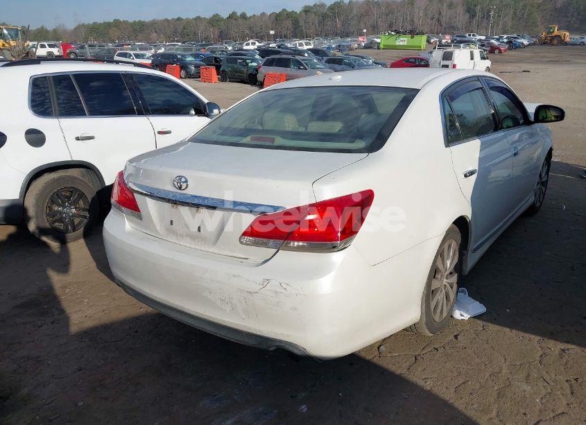 Photo 4 of 2012 Toyota Avalon LIMITED (VIN 4T1BK3DB6CU462149)