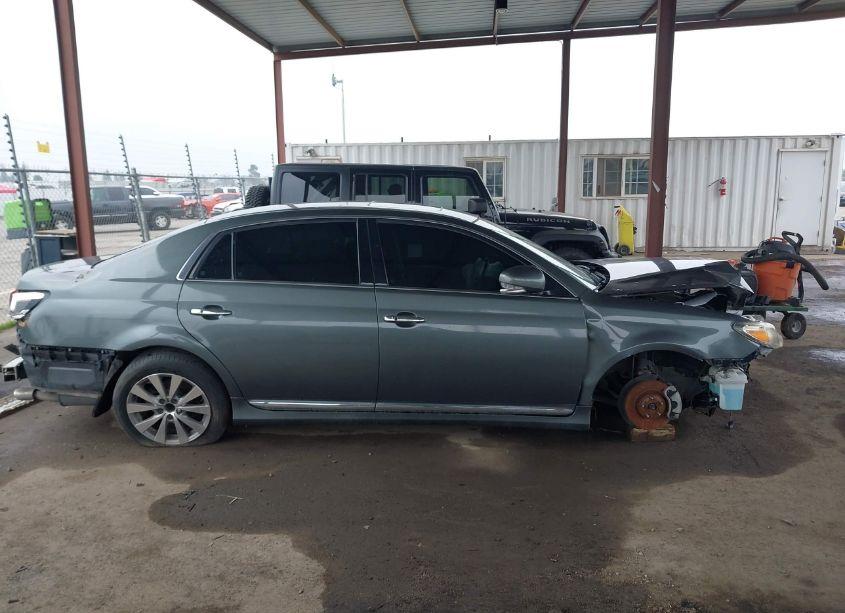 Photo 13 of 2012 Toyota Avalon LIMITED (VIN 4T1BK3DB6CU473233)