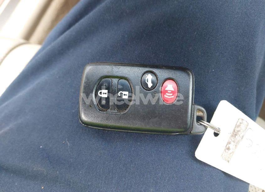 Photo 11 of 2011 Toyota Avalon LIMITED (VIN 4T1BK3DB7BU374791)