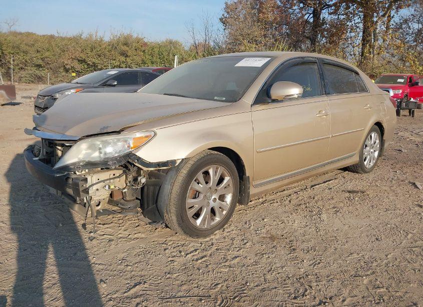 Photo 2 of 2011 Toyota Avalon (VIN 4T1BK3DB7BU398394)