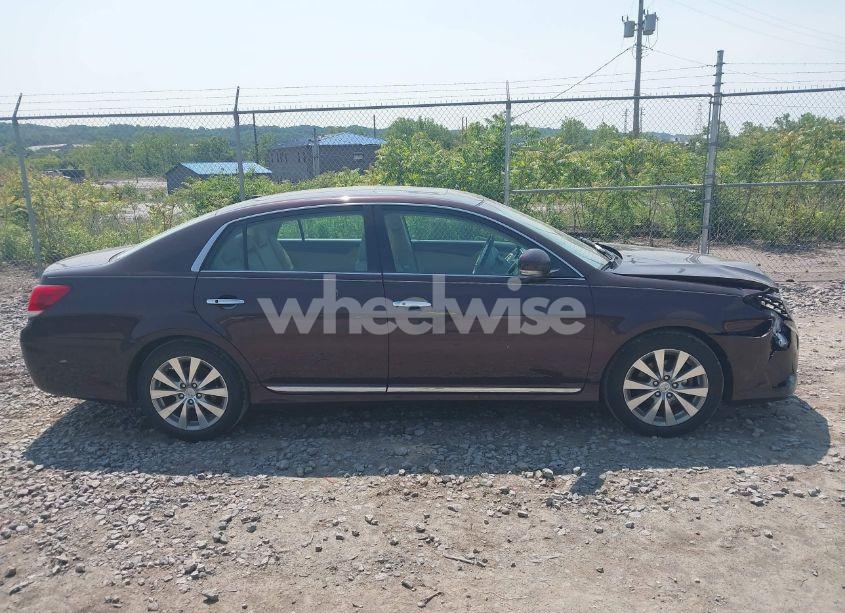 Photo 13 of 2011 Toyota Avalon LIMITED (VIN 4T1BK3DB7BU427862)