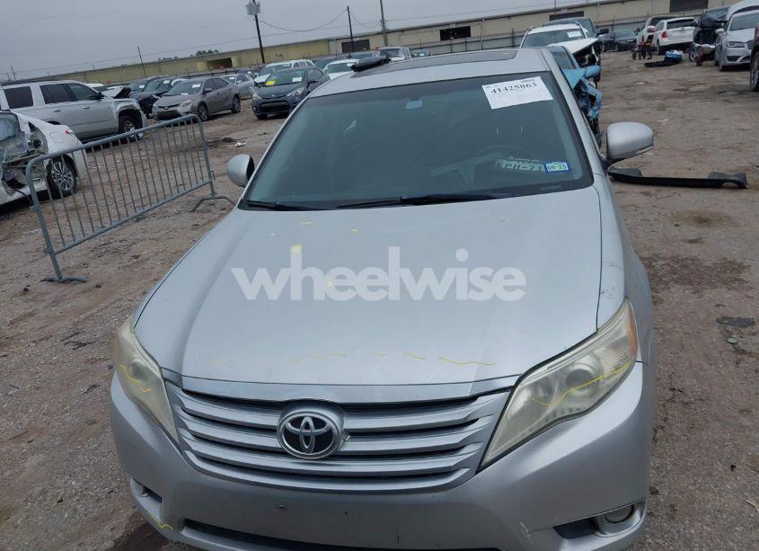 Photo 12 of 2012 Toyota Avalon (VIN 4T1BK3DB7CU453850)