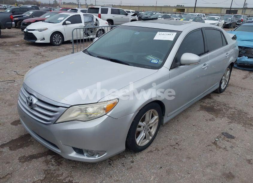 Photo 2 of 2012 Toyota Avalon (VIN 4T1BK3DB7CU453850)