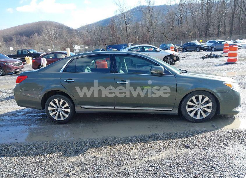 Photo 12 of 2012 Toyota Avalon LIMITED (VIN 4T1BK3DB7CU460748)