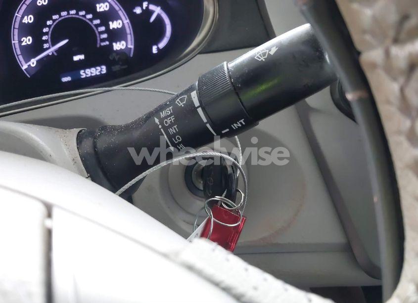 Photo 11 of 2012 Toyota Avalon (VIN 4T1BK3DB7CU463729)