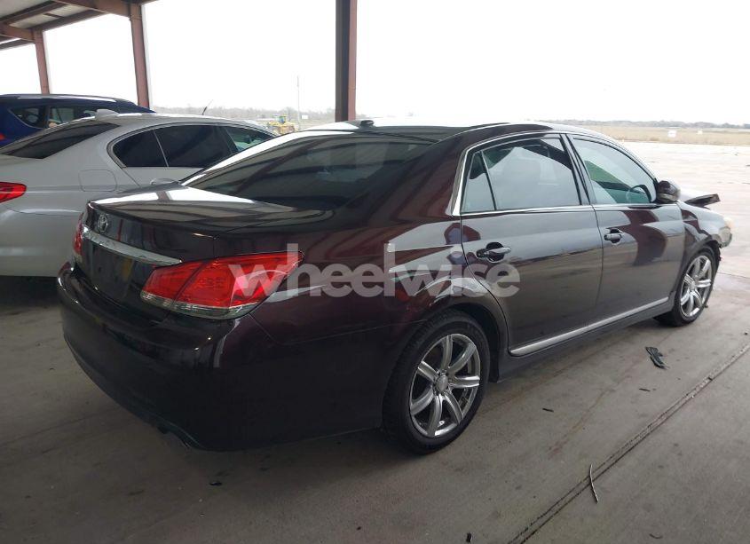 Photo 4 of 2012 Toyota Avalon (VIN 4T1BK3DB7CU463729)