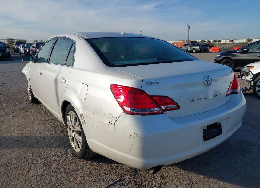 Photo 3 of 2010 Toyota Avalon XLS (VIN 4T1BK3DB8AU359912)