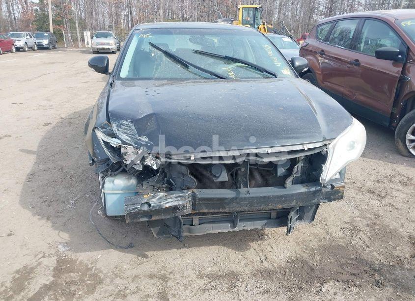 Photo 6 of 2011 Toyota Avalon (VIN 4T1BK3DB8BU380082)