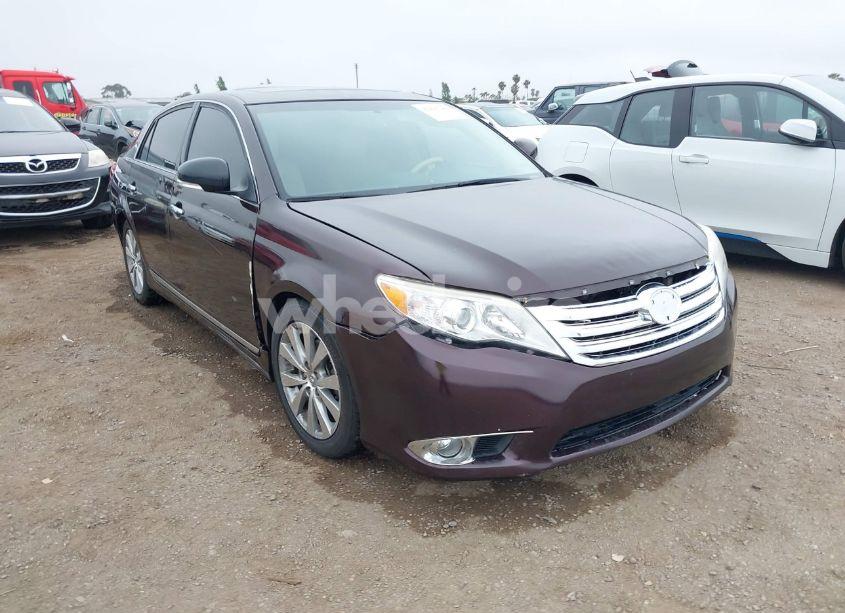 2011 Toyota Avalon LIMITED (VIN 4T1BK3DB8BU408172) main photo