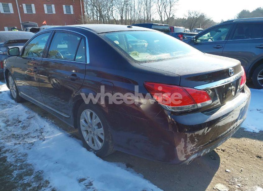 Photo 3 of 2011 Toyota Avalon (VIN 4T1BK3DB8BU408267)