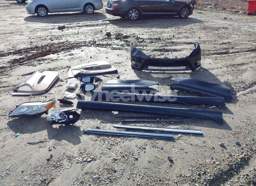 Photo 12 of 2011 Toyota Avalon LIMITED (VIN 4T1BK3DB8BU420516)