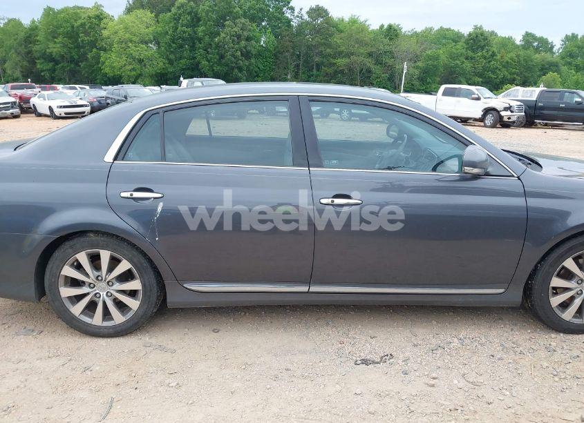 Photo 13 of 2011 Toyota Avalon LIMITED (VIN 4T1BK3DB8BU420824)