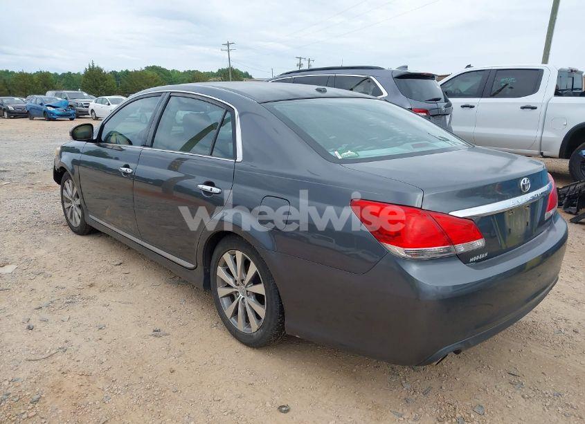 Photo 3 of 2011 Toyota Avalon LIMITED (VIN 4T1BK3DB8BU420824)