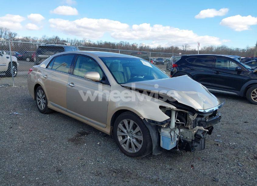 2012 Toyota Avalon LIMITED (VIN 4T1BK3DB8CU472066) main photo