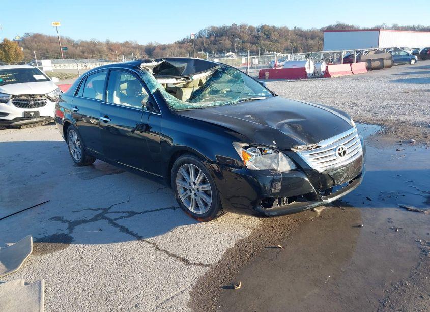2010 Toyota Avalon LIMITED (VIN 4T1BK3DB9AU369879) main photo