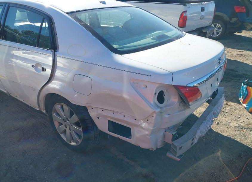 Photo 6 of 2011 Toyota Avalon LIMITED (VIN 4T1BK3DB9BU373321)