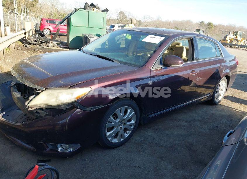 Photo 2 of 2011 Toyota Avalon (VIN 4T1BK3DB9BU394816)