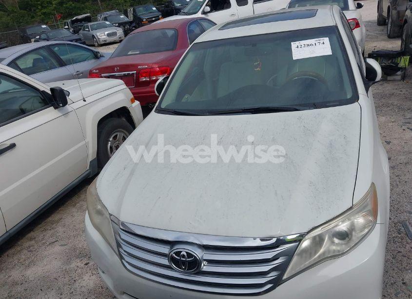 Photo 12 of 2012 Toyota Avalon LIMITED (VIN 4T1BK3DB9CU454725)