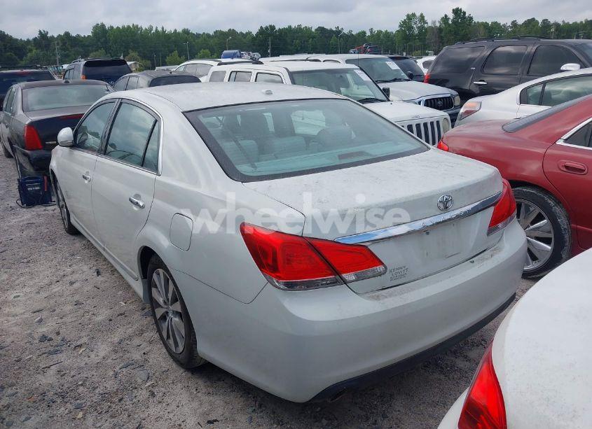 Photo 3 of 2012 Toyota Avalon LIMITED (VIN 4T1BK3DB9CU454725)